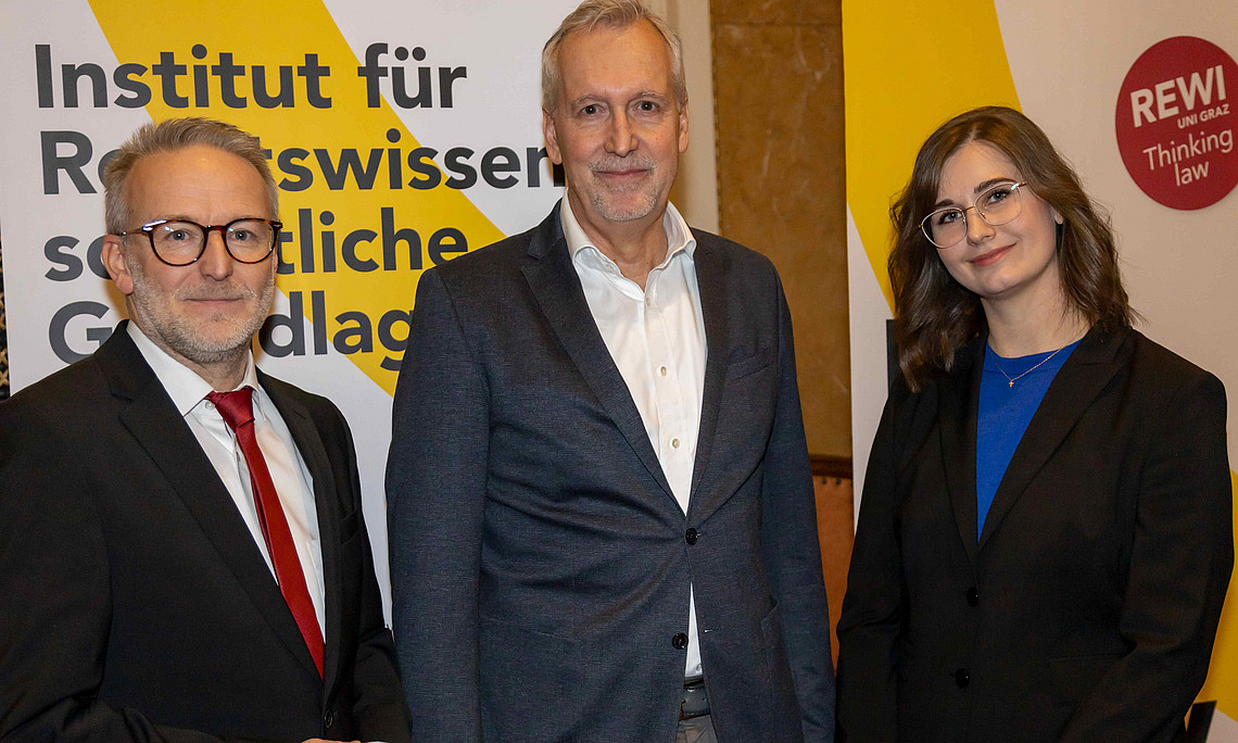 Bergauer, Jahnel, Gosch, Grazer Datenschutz-Gespraeche, Schlaglichter im Datenschutzrecht: Vom DSG (1978) bis zur DSGVO, Institut für Rechtswissenschaftliche Grundlagen, REWI Universität Graz.