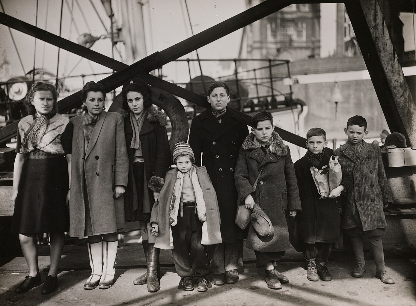 Childern from Poland - MS183/1006/1/3 