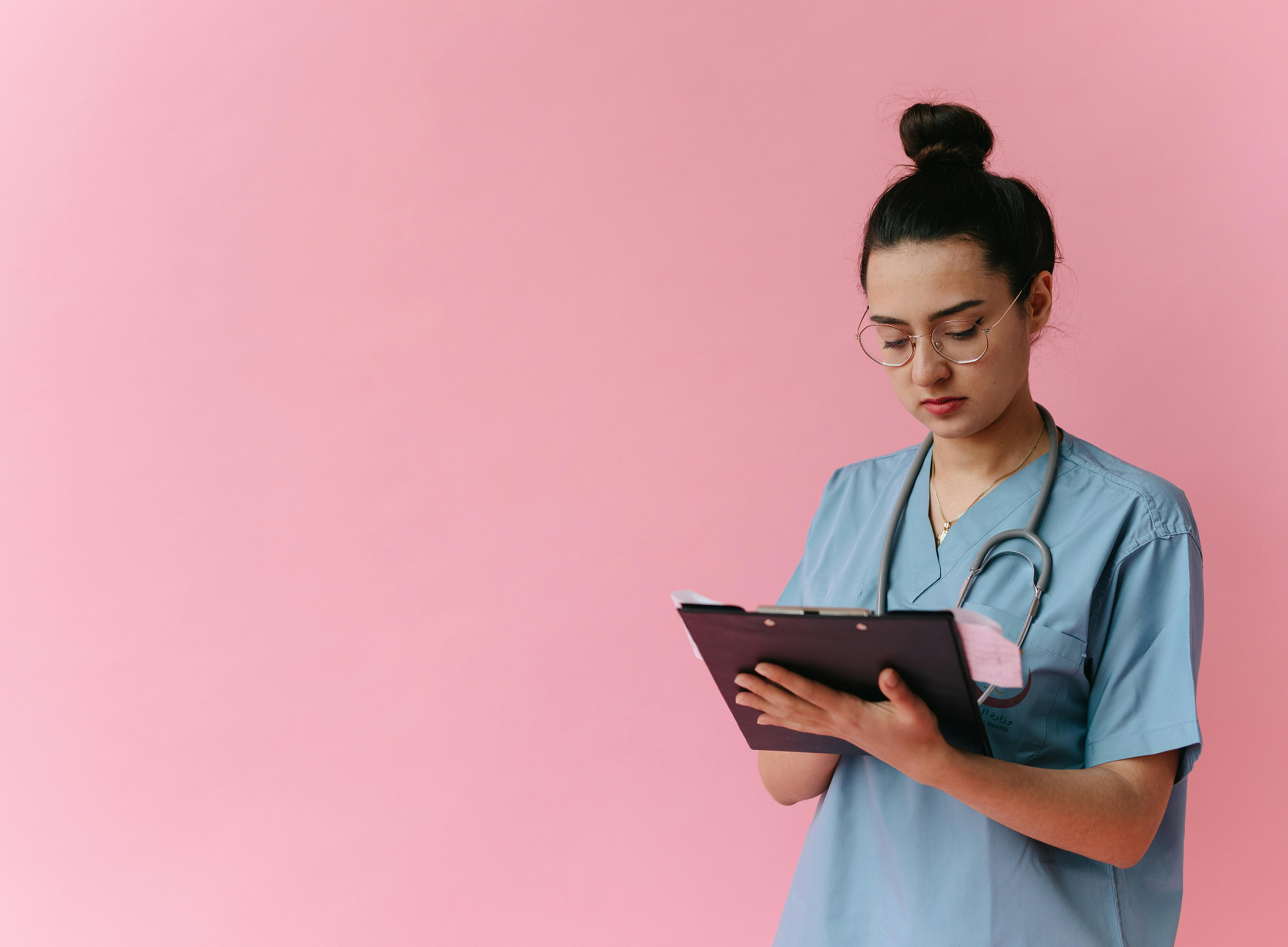 4 Gründe Sachverständige 