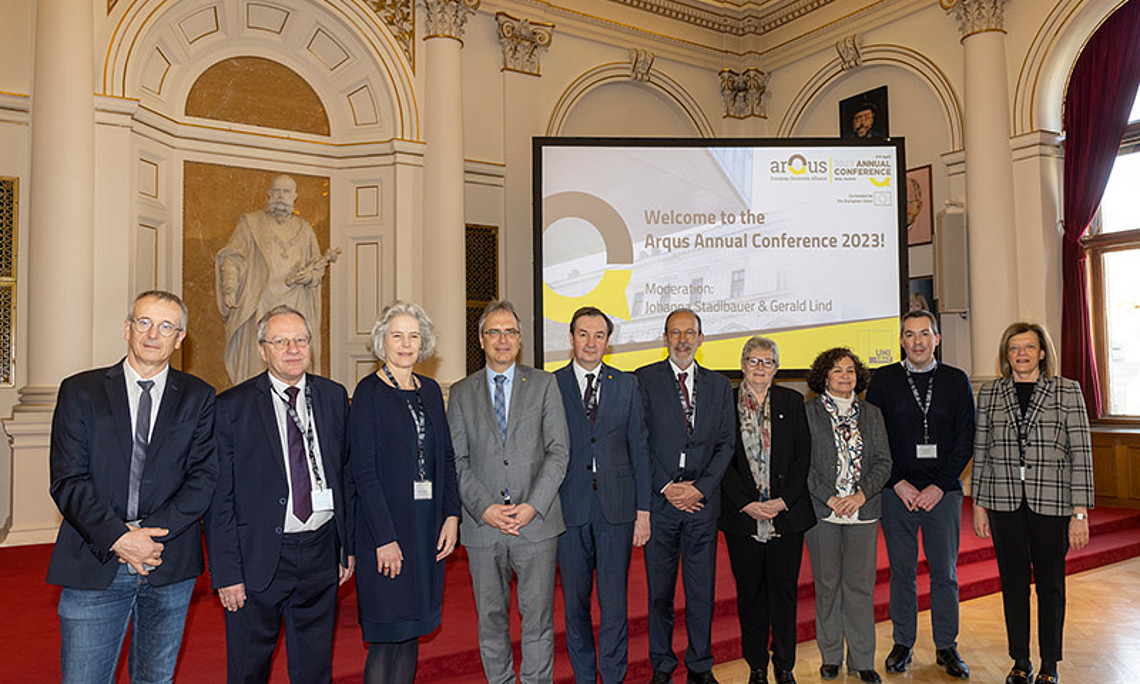 Rektor:innen und Vizerektor:innen der neun Arqus-Partneruniversitäten bei der Eröffnung der Jahreskonferenz in Graz. Alle Fotos: Uni Graz/Lunghammer. 