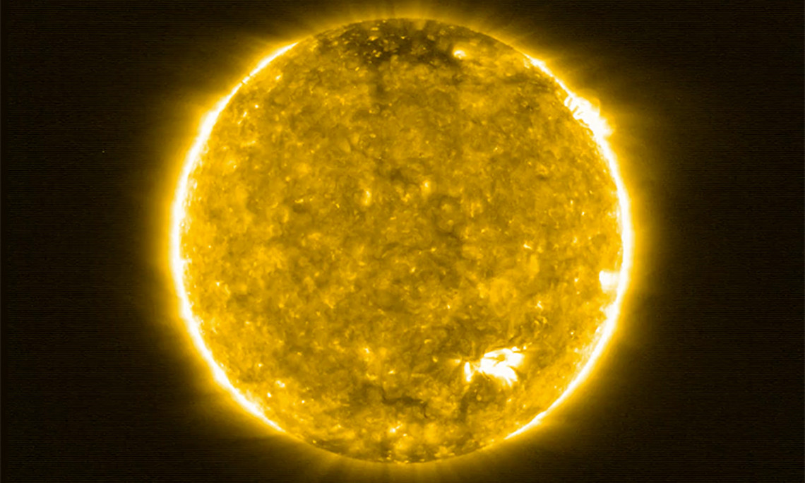 Die Sonne und ihr Strahlenkranz aus nie dagewesener Nähe: eine aktuelle Aufnahme der Sonde Solar Orbiter mit Grazer Technologie an Bord. Foto: ESA