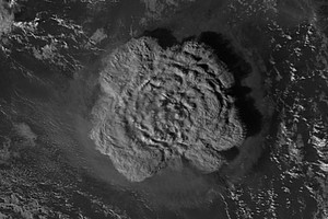 Ausbruch des Unterwasservulkans vor Tonga am 15. Jänner 2022. Foto: NASA 