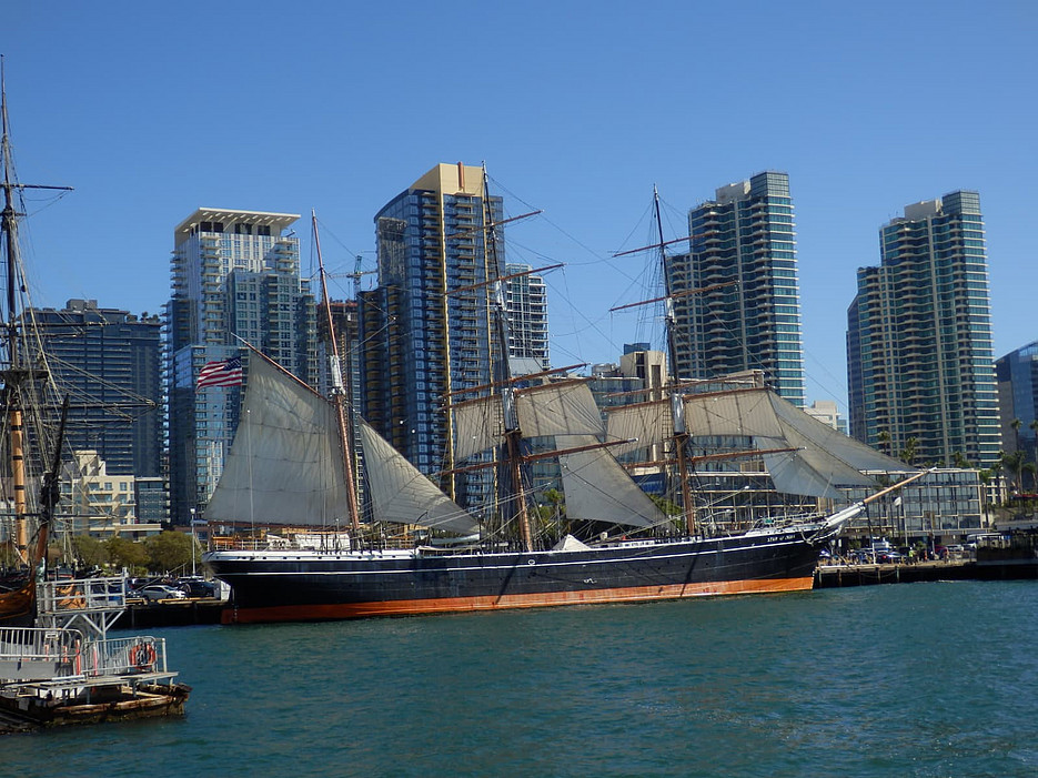 San Diego Skyline ©Global Diary | Lisa Magnes