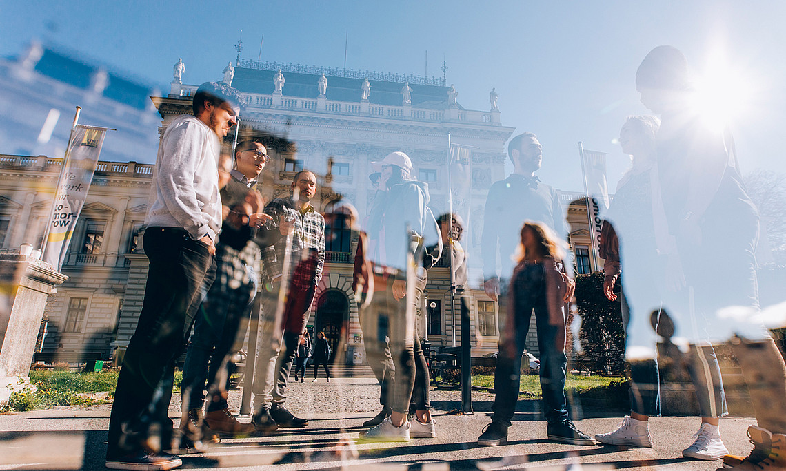 Wer im Herbst ein Bachelorstudium der Psychologie, der Pharmazeutischen Wissenschaften, der Molekularbiologie oder Biologie beginnen möchte, muss im August bzw. September eine Aufnahmeprüfung machen. Foto: Uni Graz/Kanizaj