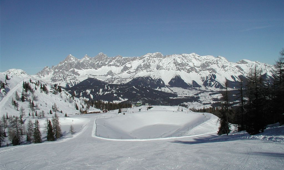 In Schladming treffen sich Anfang März PhysikerInnen aus aller Welt bei der Internationalen Winterschule der Uni Graz. Foto: wikimedia commons / Werckmeister
