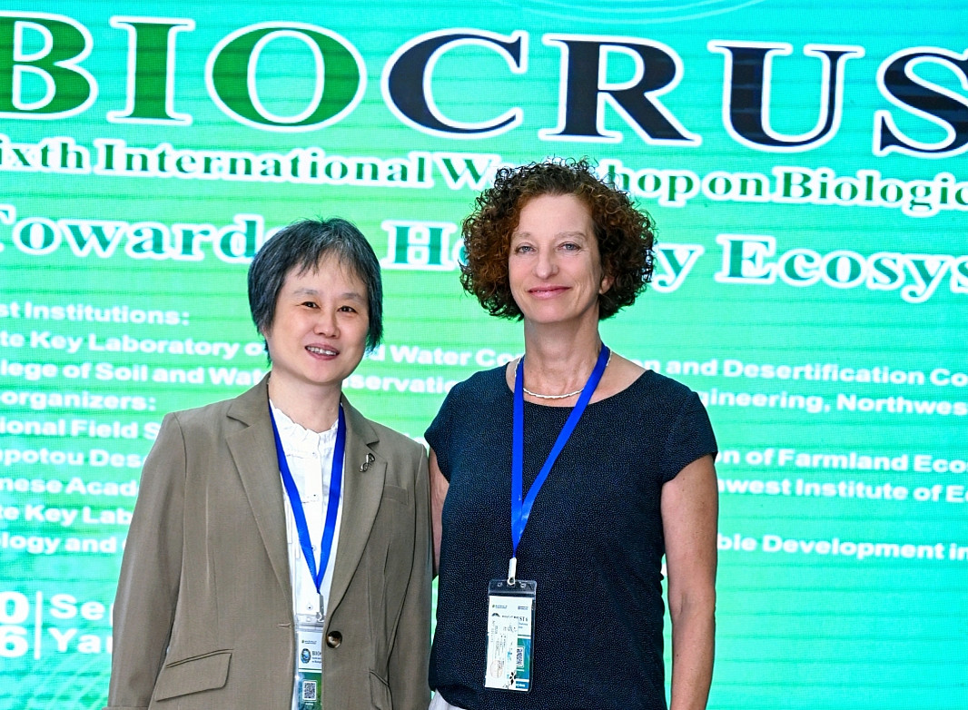Biocrust 7 Announcement ©Bettina Weber