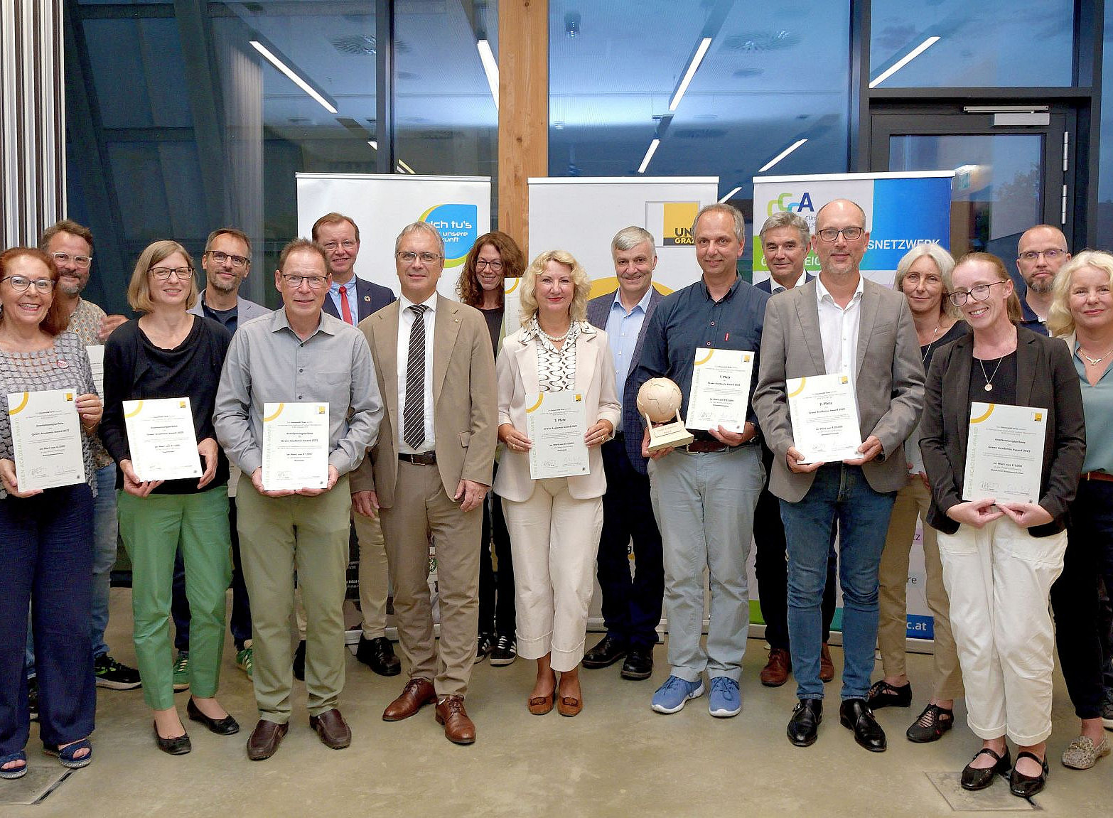 alle Preisträger:innen des Green Academia Awards ©Uni Graz/Pichler