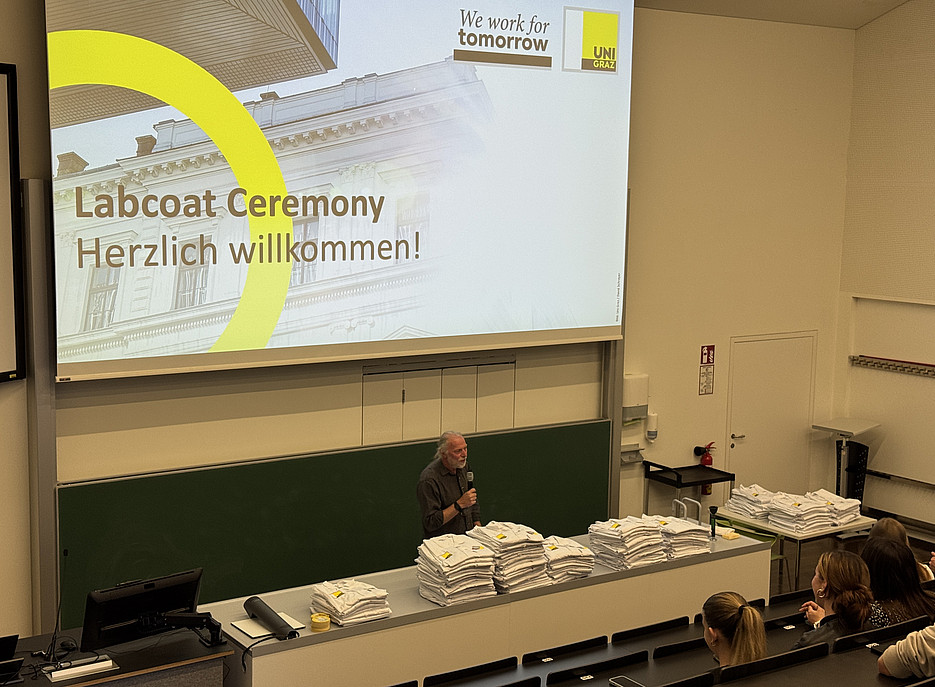 Labcoat-Ceremony 