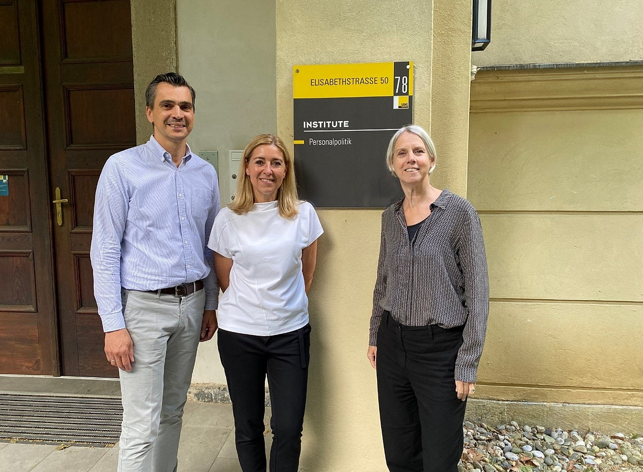Mag. Andrea Baier, Steiermärkische Sparkasse, Dr. Hirt and Prof. Ortlieb ©Uni Graz/C. Hirt