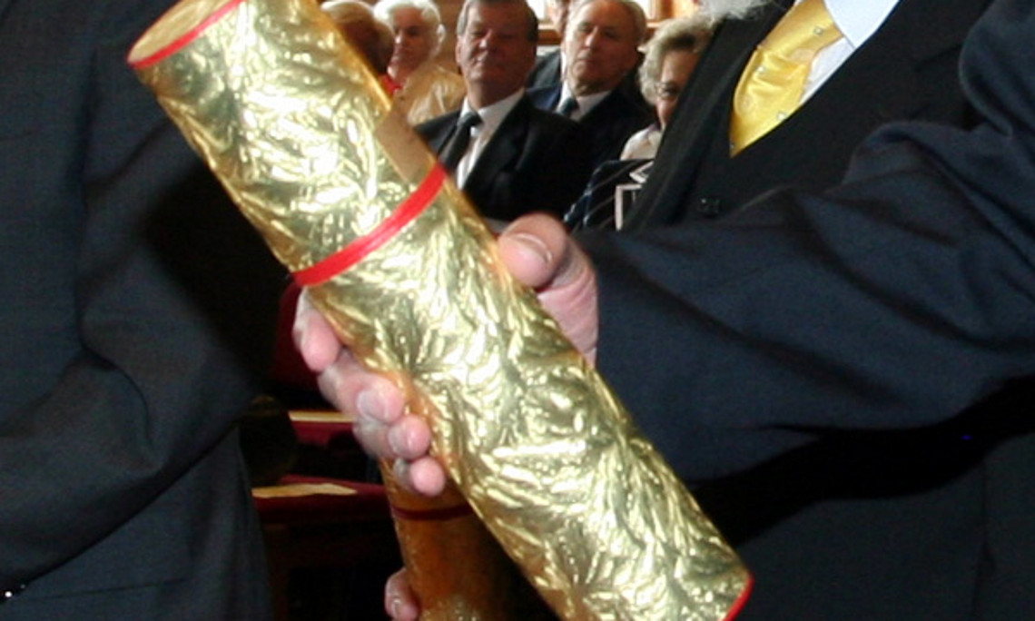 Goldene Doktorrolle