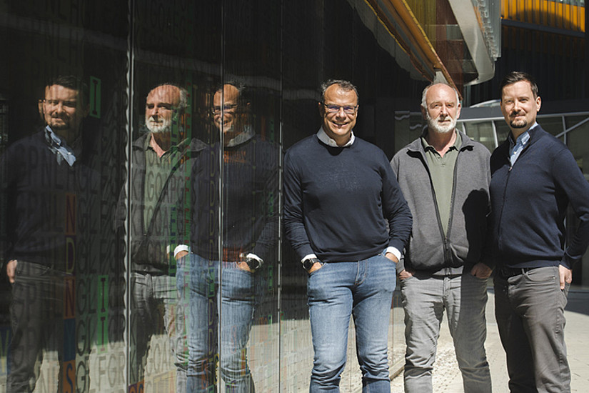 Rolf Breinbauer (TU Graz), Robert Zimmermann and Gernot Grabner (both Uni Graz, from left to right) have laid the foundation for drugs against diabetes, fatty liver and cardiac insufficiency with their research. Photo: Uni Graz/Tzivanopoulos. 