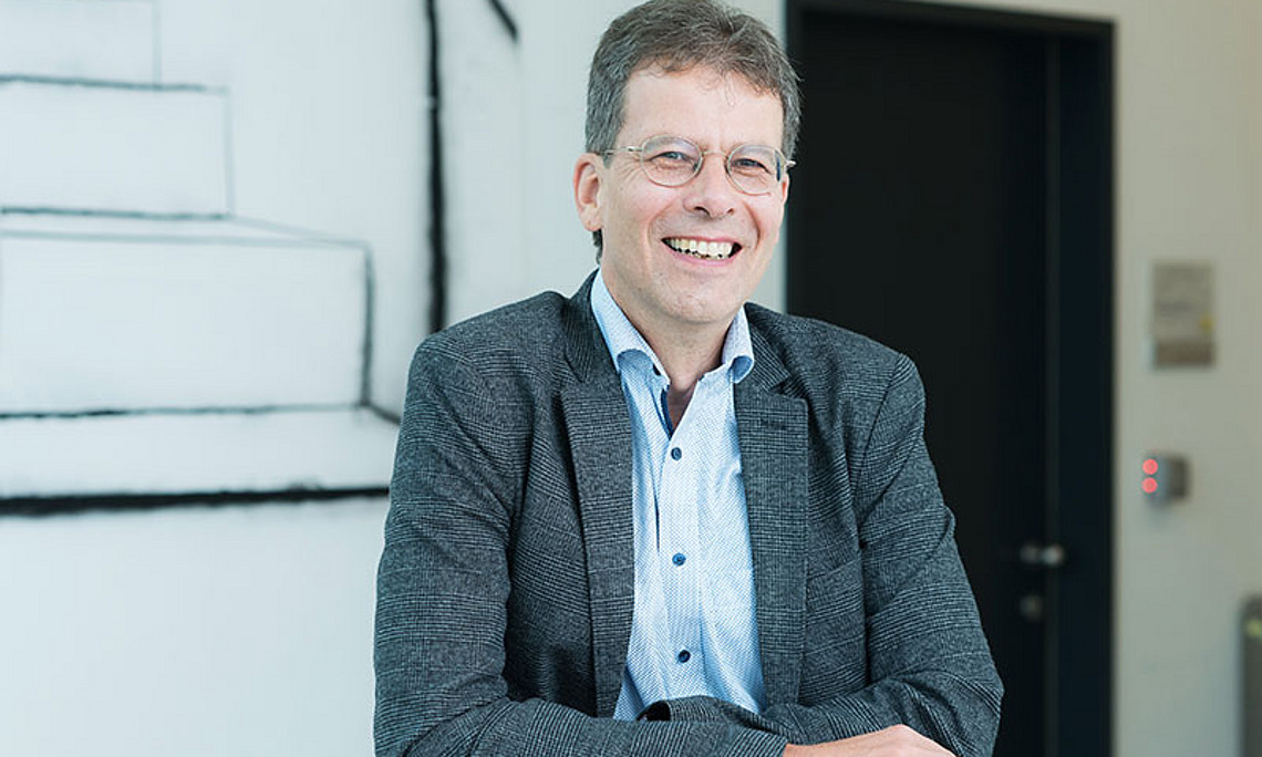 "Miteinander reden statt übereinander": Wolfgang Weirer forciert den interreligiösen Dialog. Foto: Christa Strobl