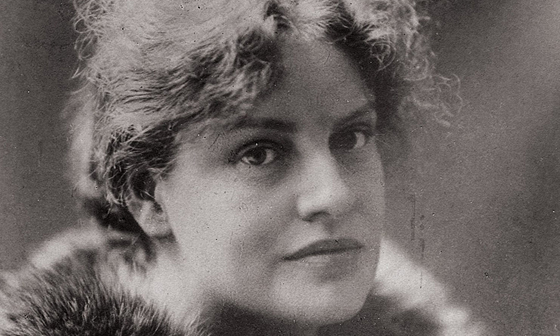 Lou Andreas-Salomé (1861–1937). Foto: Atelier Elvira - https://www.elle.com/it/magazine/storie-di-donne/a29262677/lou-von-salome-film/, gemeinfrei, https://commons.wikimedia.org/w/index.php?curid=84511314