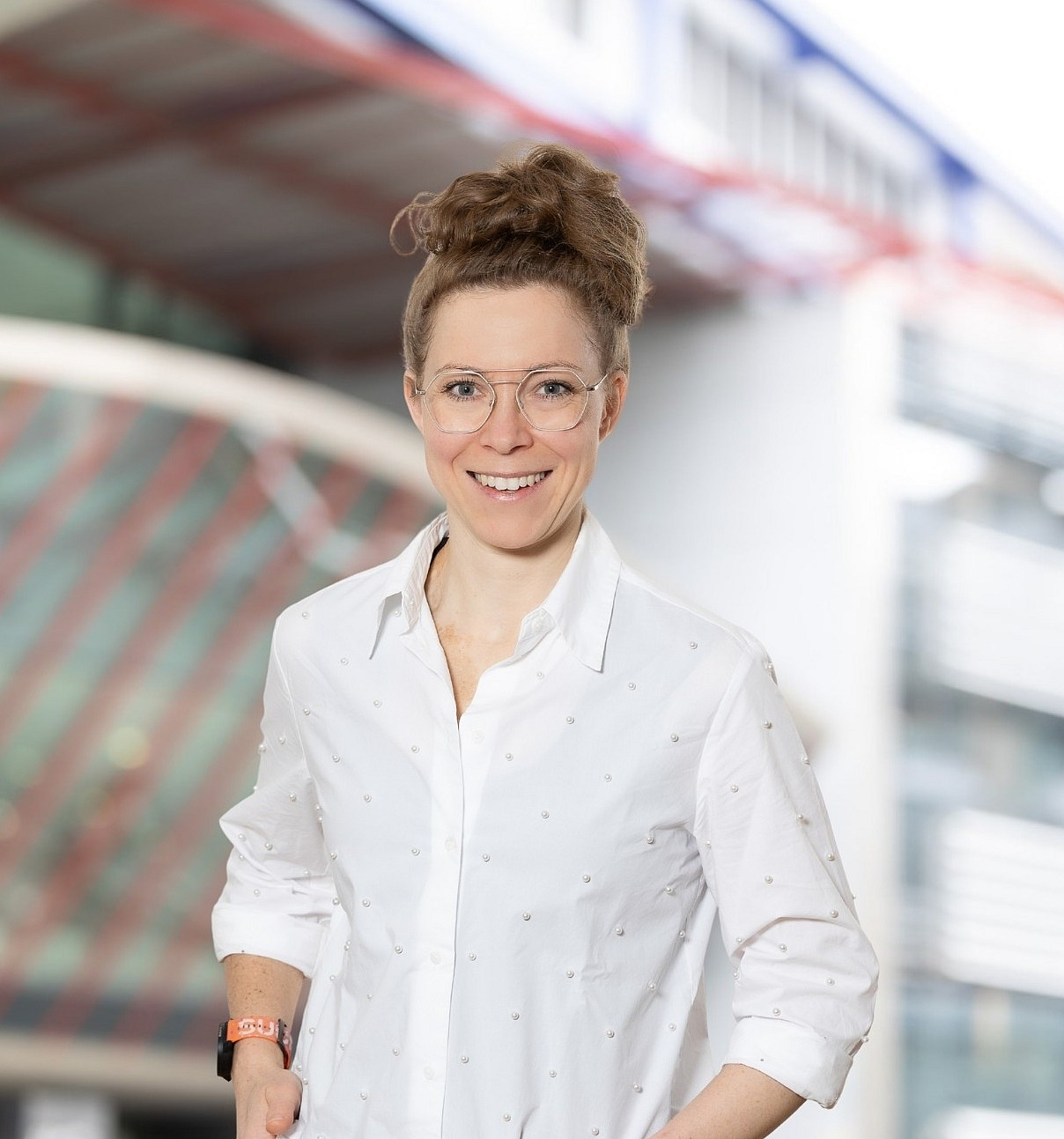 Porträtbild zeigt Dr. Annika Ebert