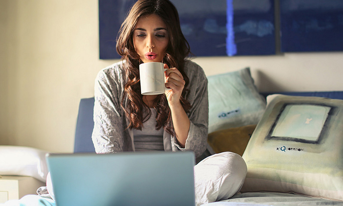 Wie wirkt sich das Homeoffice auf das Wohlbefinden aus? Das untersuchen ForscherInnen in einer aktuellen Studie. Foto: Andrea Piacquadio/pexels.com