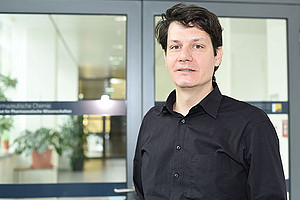 Ulrich Stelzl ist seit September 2015 neuer Professor für Biopharmazeutika und Proteomics an der Uni Graz. Foto: Uni Graz/Kastrun. 