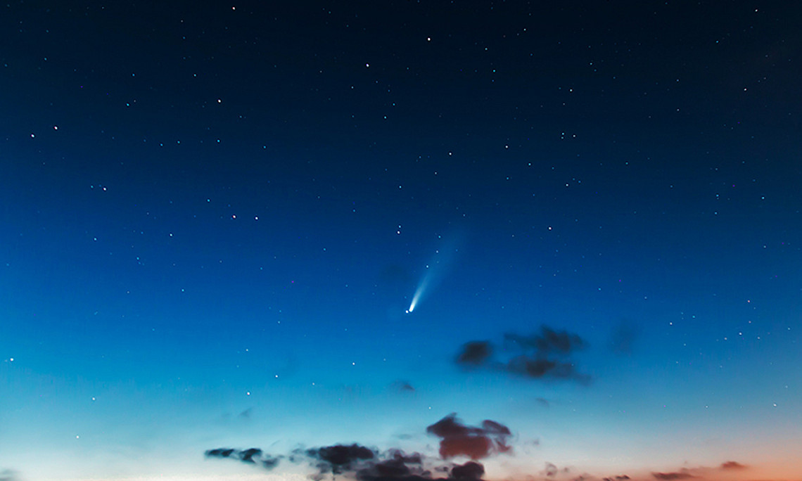 In Katastrophenfilmen wie "Armageddon" bedroht ein riesiger Asteroid die Welt. Wie realistisch ist so ein Szenario tatsächlich? Astrophysiker Arnold Hanslmeier ist diese Woche dazu Gast im AirCampus. Foto: pexels.com