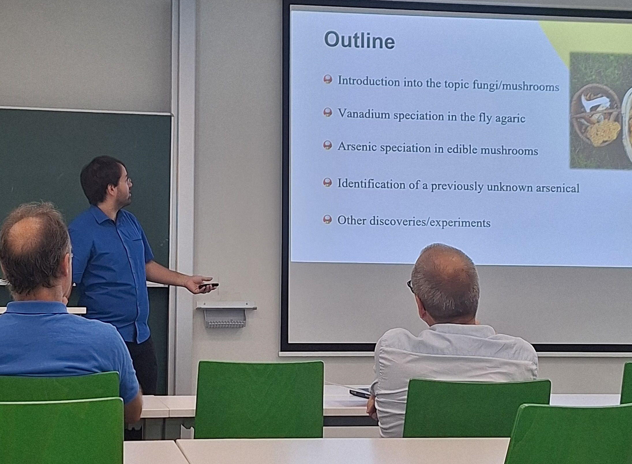 Martin during his defence showing the outline of his research ©ACHE - Uni Graz