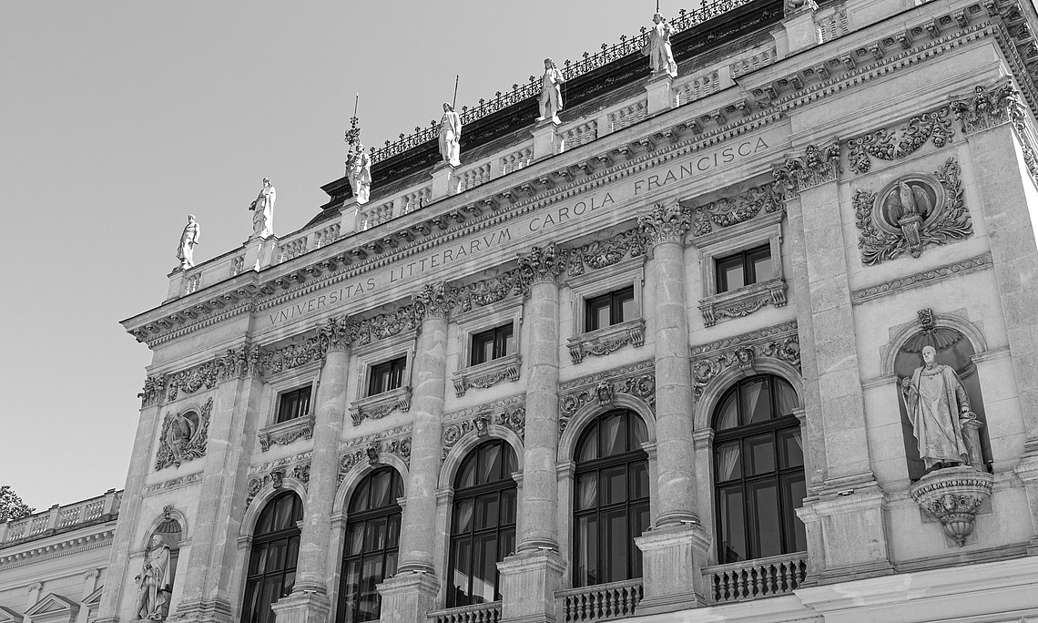 Hauptgebäude