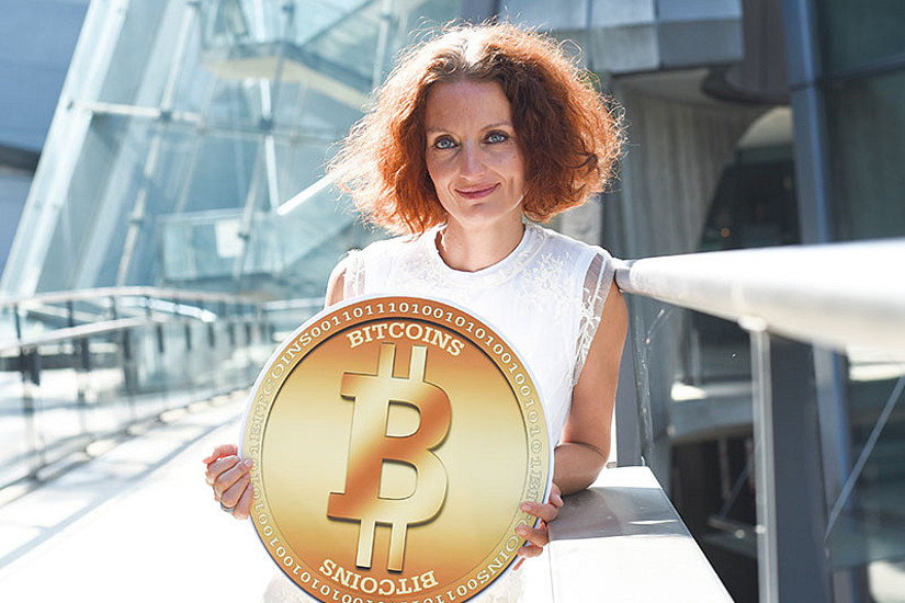 Tina Ehrke-Rabel forscht mit einem Team zu den Auswirkungen von Bitcoin & Co. auf Wirtschaft und Staat. Foto: Uni Graz/Tzivanopoulos