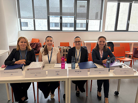 Teilnehmende des Moot Courts ©Natascha Gojkovic