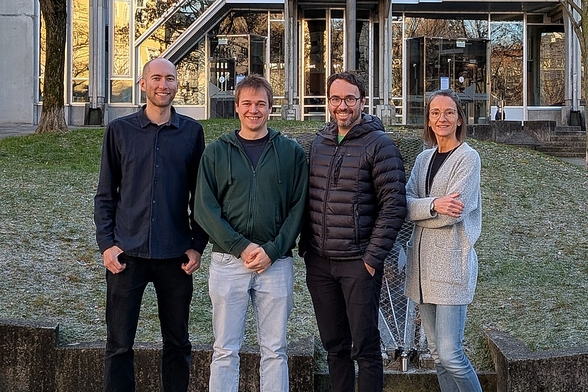 Von links nach rechts: Erstautoren Adrien Tripp und Markus Braun, Gustav Oberdorfer, Mélanie Hall