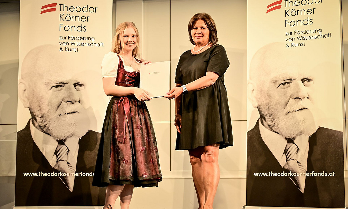 Julia Gspandl wird mit dem Theodor-Körner-Preis ausgezeichnet.