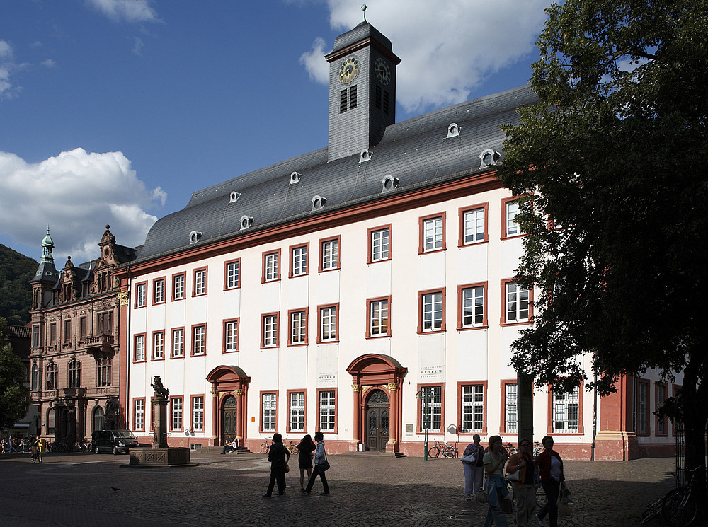 Das alte Gebäude der Universität Heidelberg im Sonnenschein ©Universitt Heidelberg Ð Kommunikation und Marketing