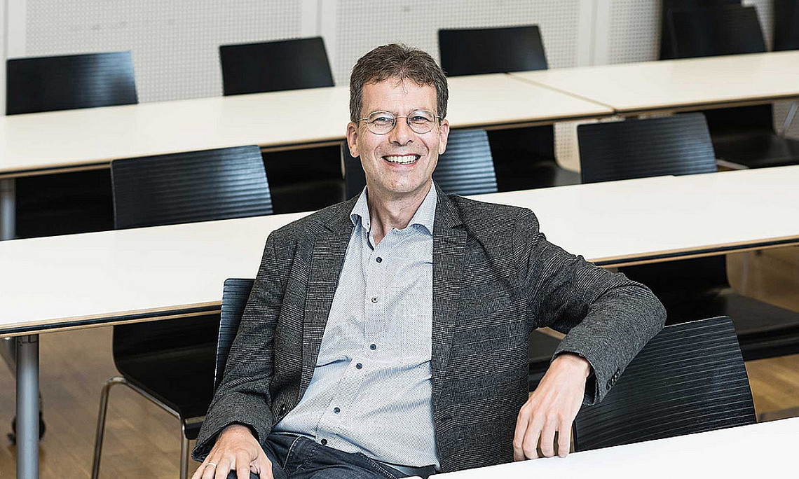 Wolfgang Weirer ist Professor für Katechetik und Religionspädagogik. Foto: Christa Strobl 