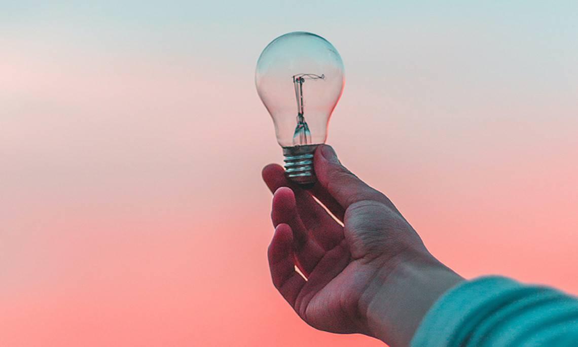 Die Universität Graz unterstützt Studierende auf ihrem Weg in die Selbstständigkeit mit mehreren Vernetzungsformaten, Gründungsberatung und Vorträgen von erfolgreichen Start-Up CEOs. Die nächsten Termine: Stammtisch am 11.11. und Deep Dive am 25.11. Foto: unsplash.com
