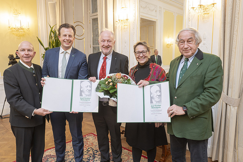 Josef Krainer-Heimatpreis: Michael Krainer, LR Karlheinz Kornhäusl, Helmut Eberhart, Anita Ziegerhofer und Gerald Schöpfer (v.l.)