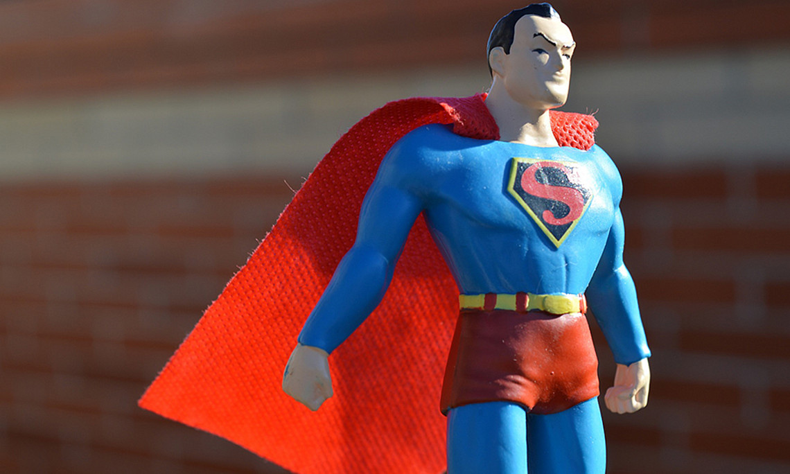Wenn Superhelden, wie Superman, bis zum Happy-End kämpfen, dann führt auch die Religion Regie. Foto: pixabay.com