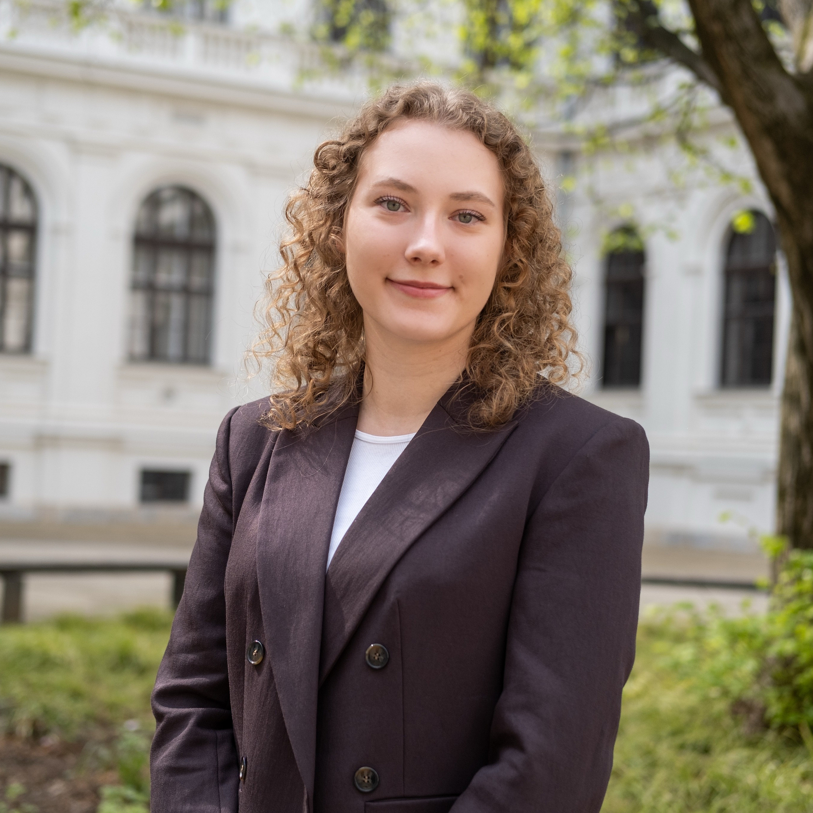 Pflügler Sophie