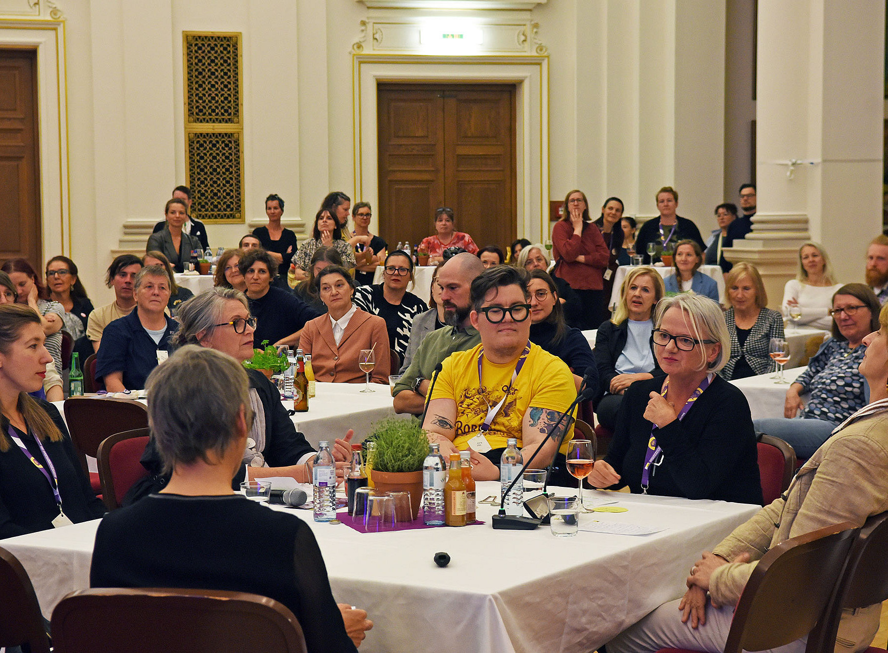 Podiumsdiskussion in der Aula 