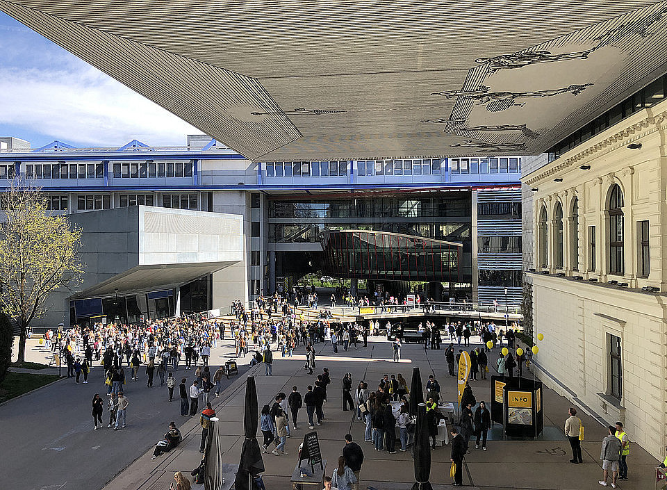 Blick auf den Unicampus 