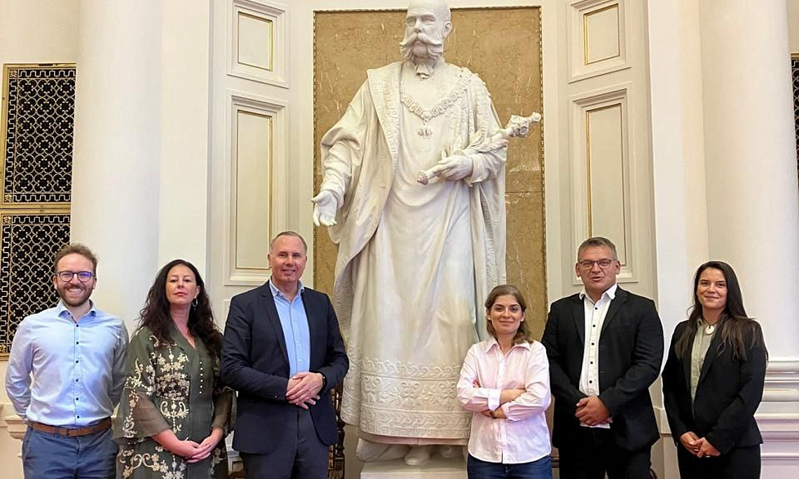 Gruppenbild der Forscher:innen von CLimLaw:Graz und der Catholic University of Croatia