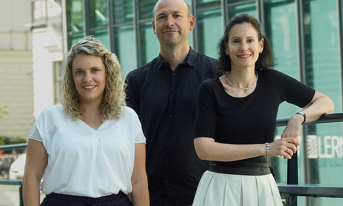 Die PreisträgerInnen v.l.n.r.: Miriam Hofer, Maximilian Lakitsch, Marlene Peinhopf, (c) Uni Graz/Nedovic