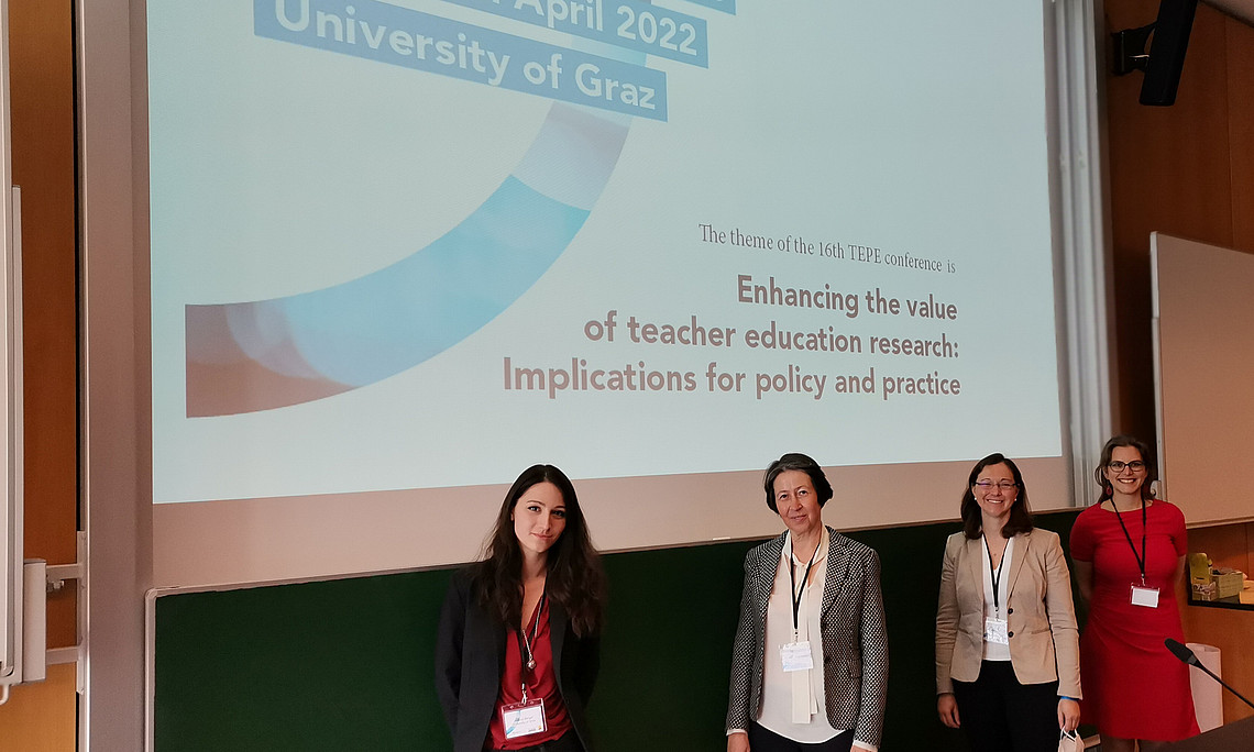 Jessica Berger, Barbara Gasteiger-Klicpera, Silvia Kopp-Sixt und Konstanze Edtstadler (v.l.n.r.) vom FZIB Team bei der TEPE Konferenz/Foto Copyright: S. Kopp-Sixt