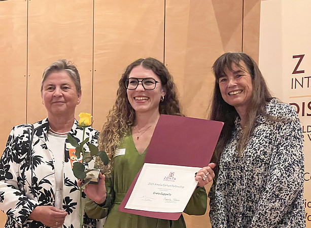 Award cerimony at the ZONTA Distric 14 Conference in October 2025 ©Ria Vijayan