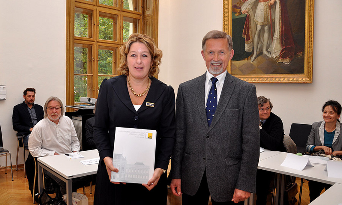 Tagungs-Organisatorin Ulrike Tischler-Hofer mit Harald Heppner. Fotos: Uni Graz/Schweiger 
