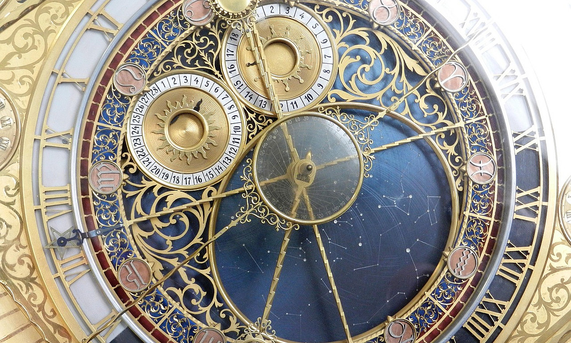 Uhr