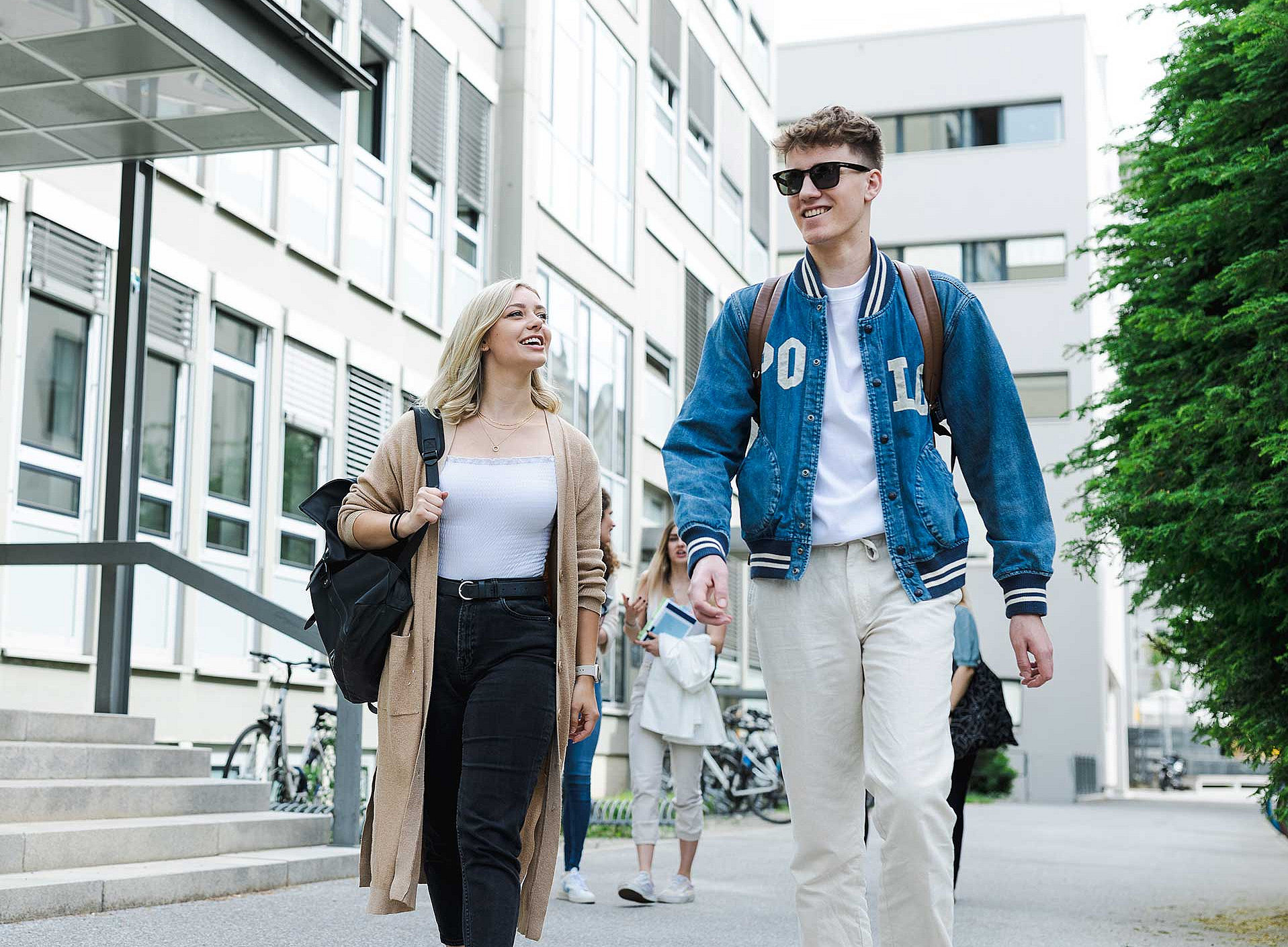 Zwei Studierende ©Uni Graz/Kanizaj