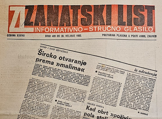 Newspaper front pages ©@ Mladen Zobec