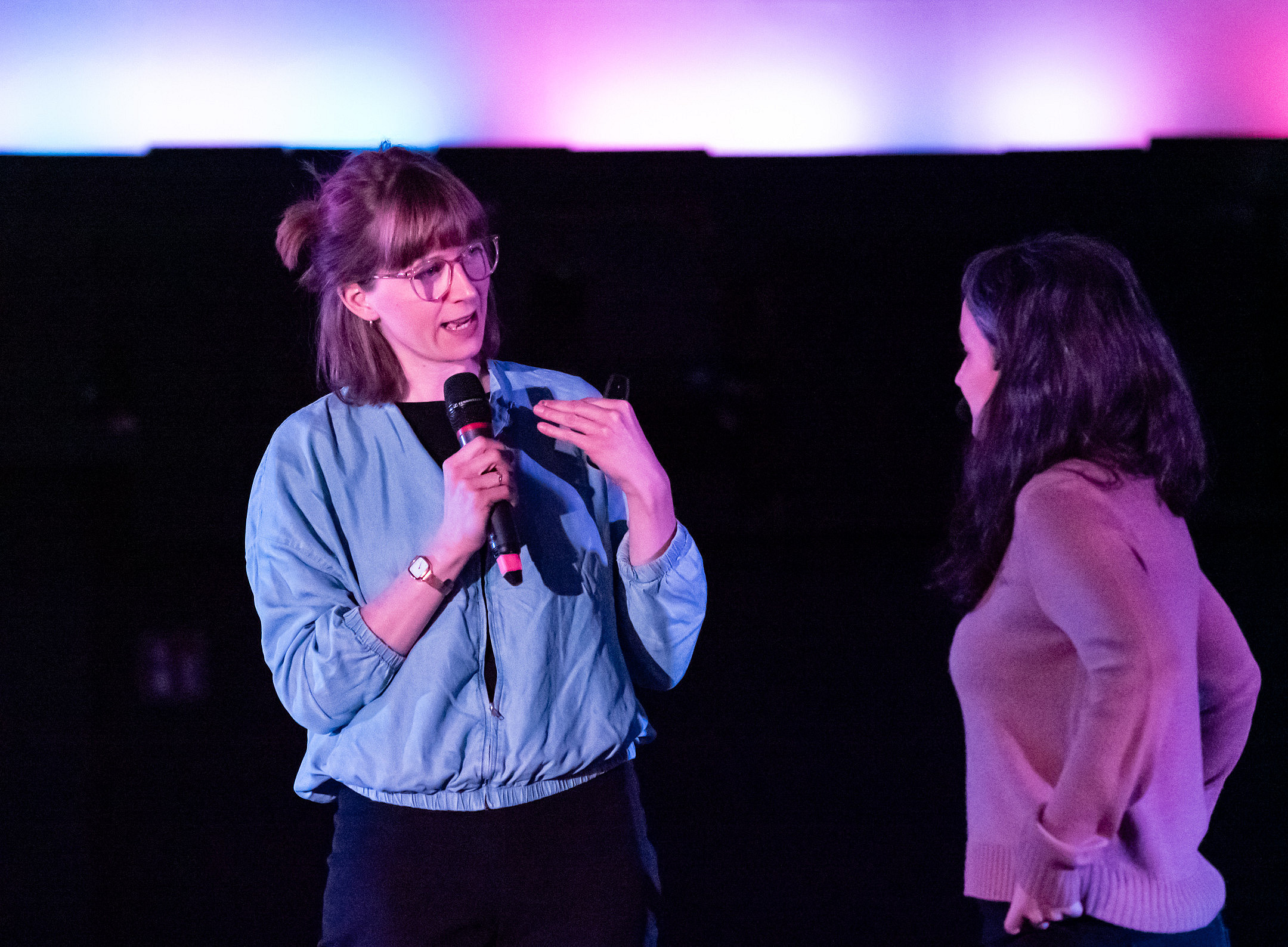 Sandra Radinger beim Science Slam ©Franz Svoboda