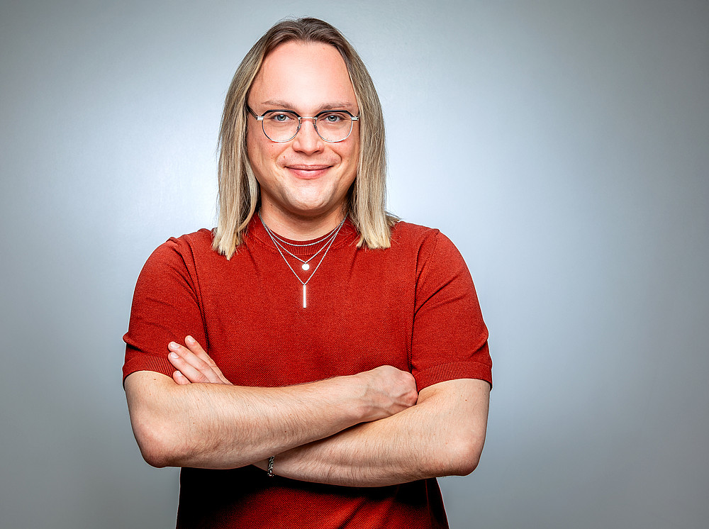 Portraitfoto der Person Benedikt Bauer ©Christian Fliegner
