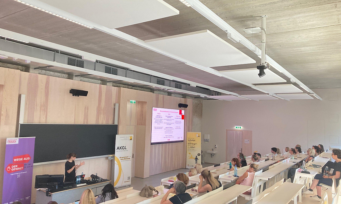 Vortrag im Jesuitenrefektorium der Uni Graz, Hörsaalsetting