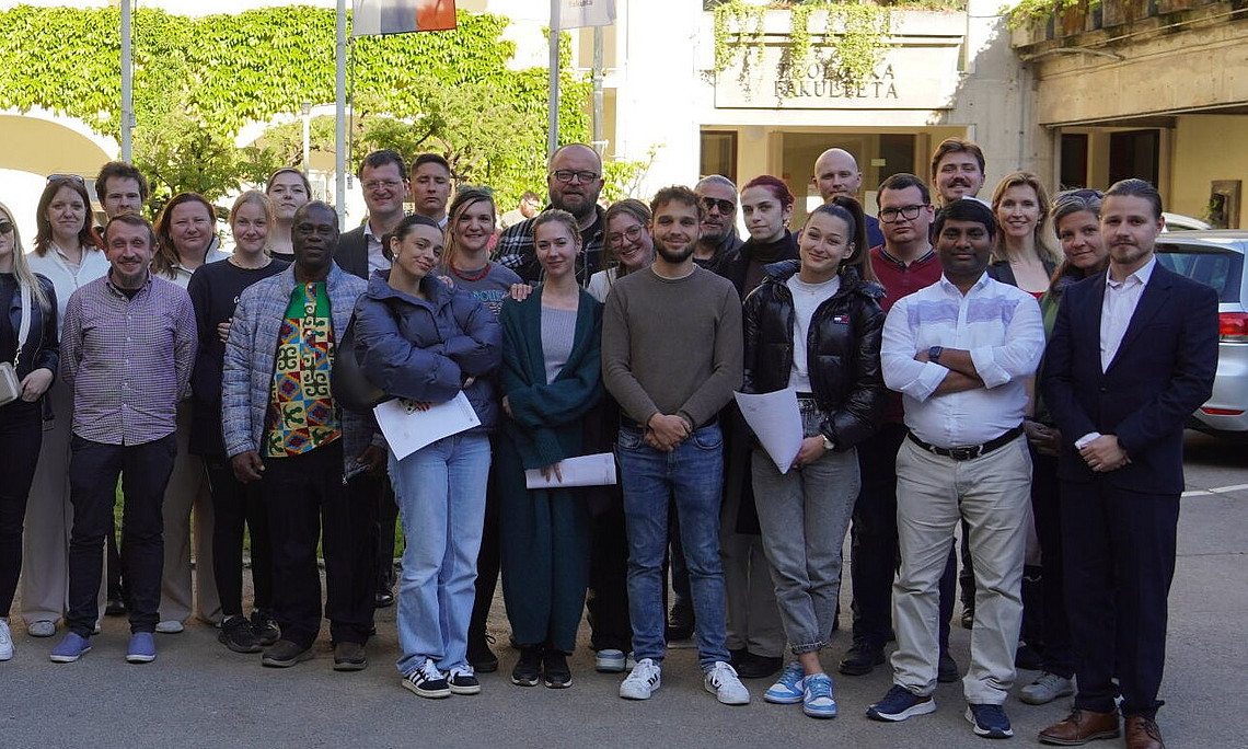 Ljubljana, Menschen, Gruppe