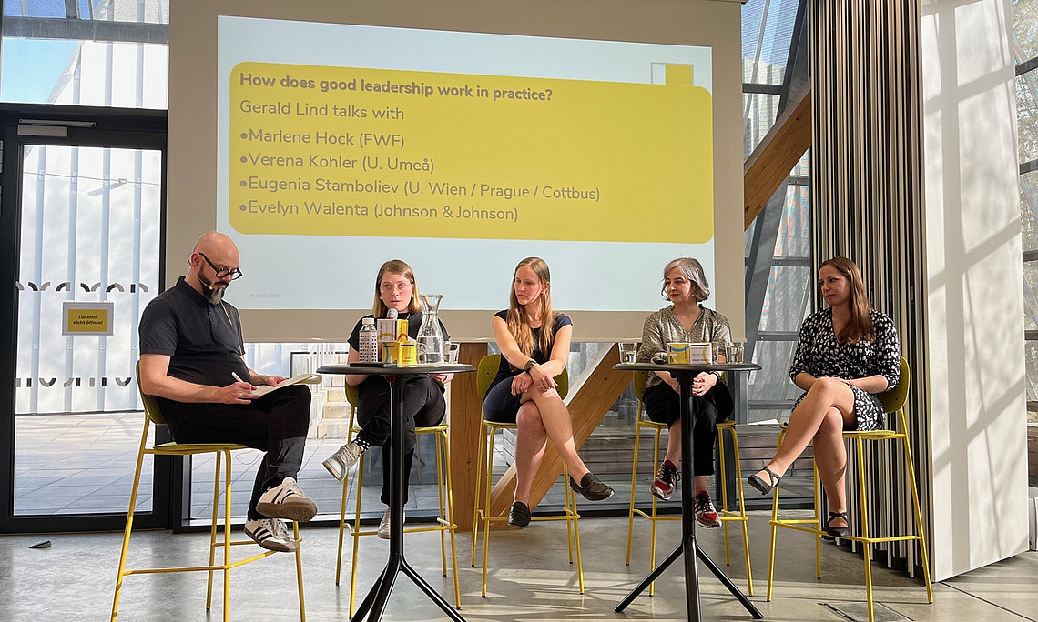 (c) Stadlbauer: Podiumsdiskussion mit Forscher:innen