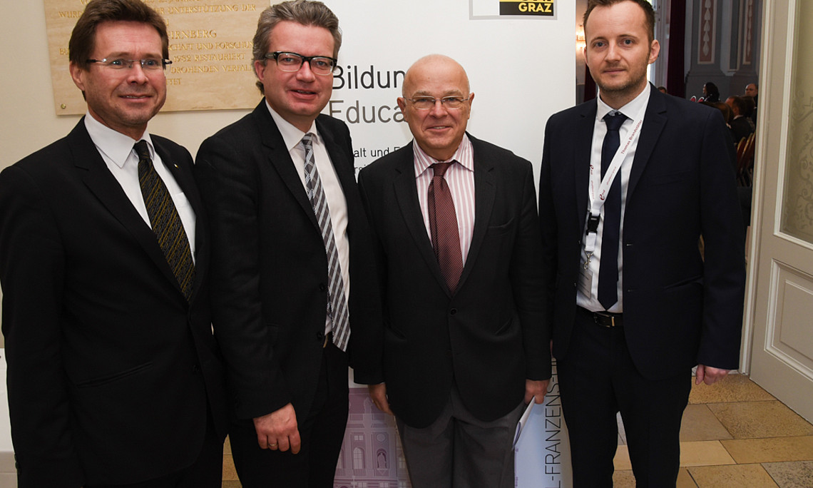 Eröffneten die erste ePrüfungs-Tagung an der Uni Graz: Martin Polaschek, Landesrat Christopher Drexler, REWI-Dekan Joseph Marko und Organisator Thomas Brandstätter. Fotos: Uni Graz/Tzivanopoulos