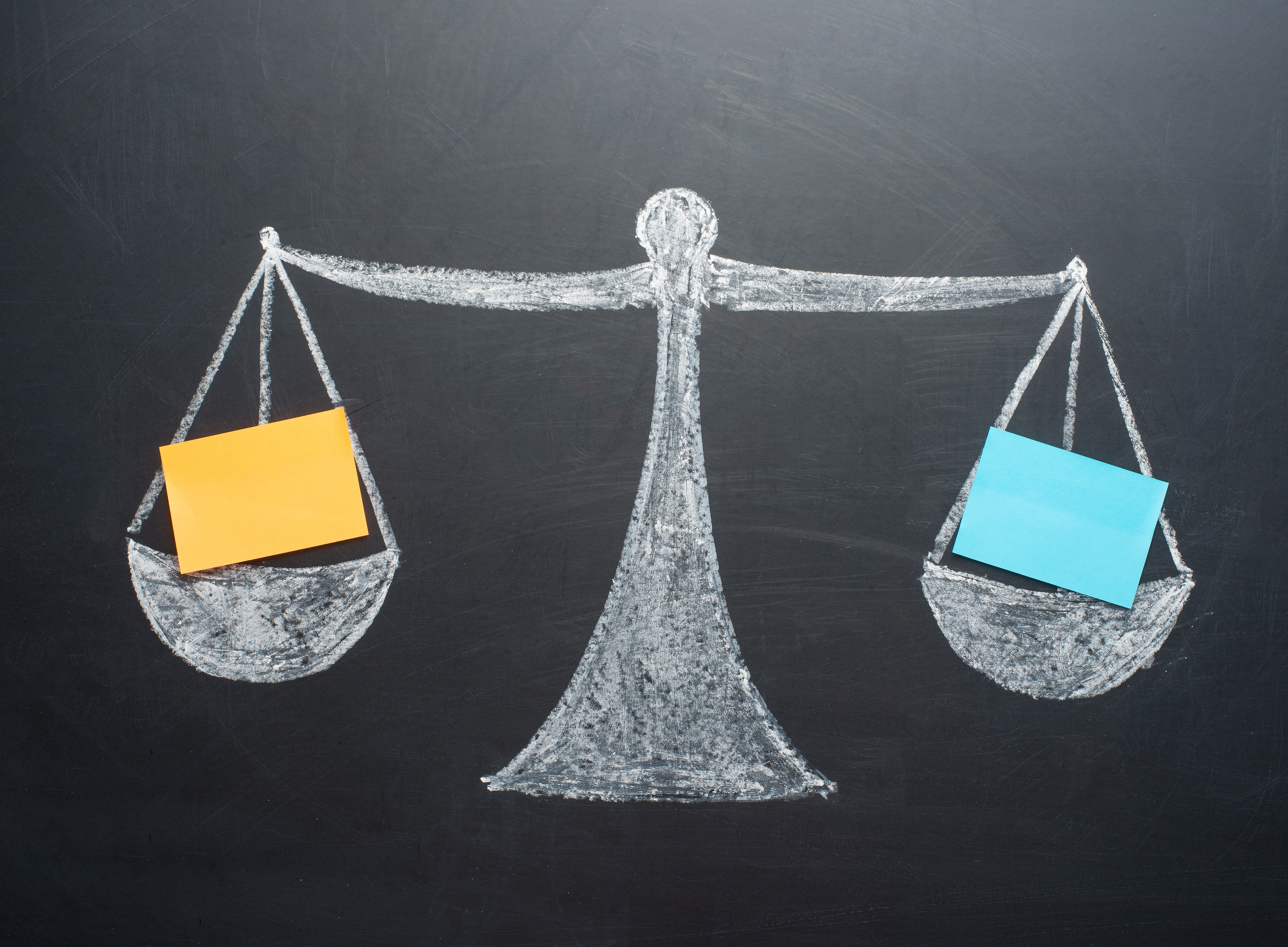 Gezeichnete Waage ©Anton - stock.adobe.com